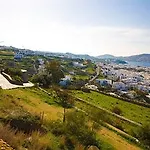 Castle Panigirakis מלון