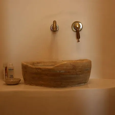 Castle Panigirakis Hotell 4*